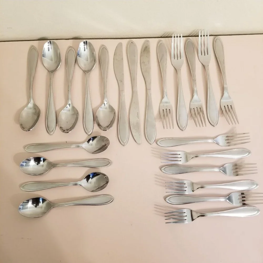 23 Pc Cambridge Flatware‎ Lot Stainless Steel Gift + - 22